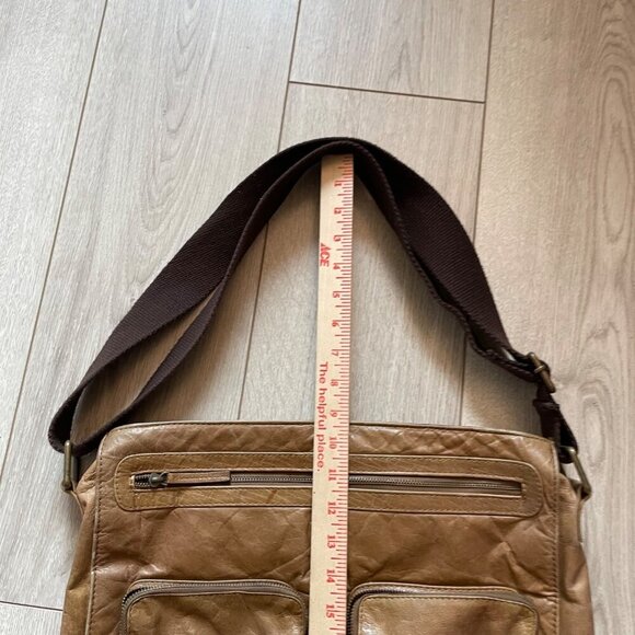 M. Julian Brown Leather Messenger Bag With Adjustable Strap & Multiple Pockets - Picture 6 of 12